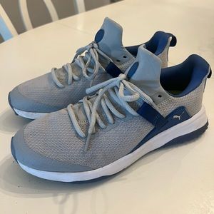 Puma Fusion Evo Men’s spikeless golf shoes size 7. Gray and blue.